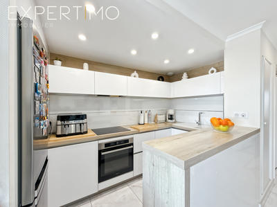 Appartement - 75 m² - 3 pièces