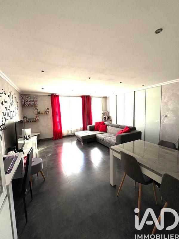 Appartement - 94 m² - 4 pièces
