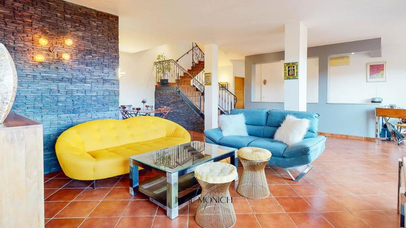 Maison - 145 m² - 5 pièces