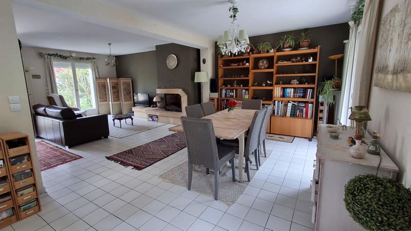 Maison - 150 m² - 7 pièces