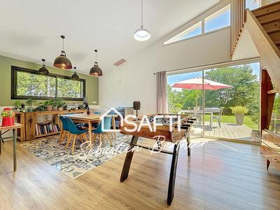 Maison - 145 m² - 4 pièces