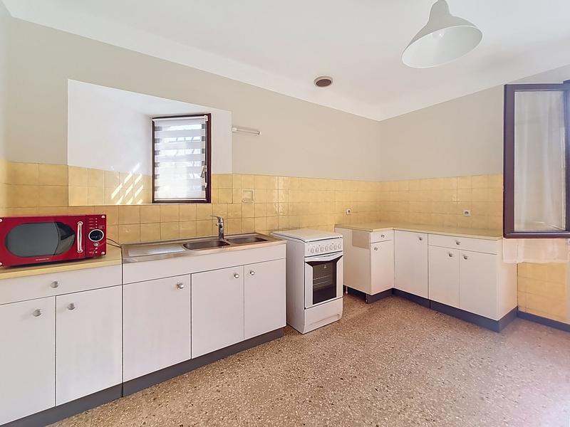 Maison - 110 m² - 6 pièces