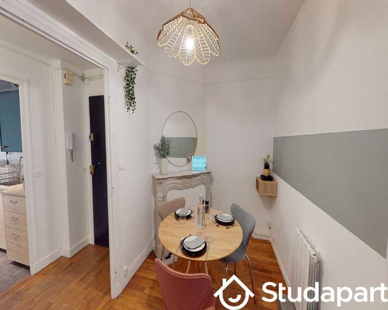 Chambre - 70 m² - 1 pièce