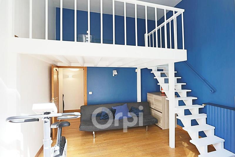 Appartement - 100 m² - 4 pièces