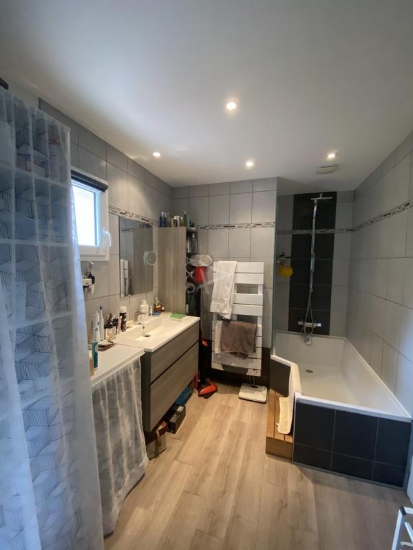 Maison - 126 m² - 5 pièces