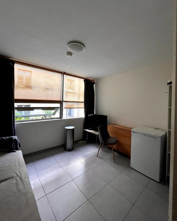 Studio - 20 m² - 1 pièce