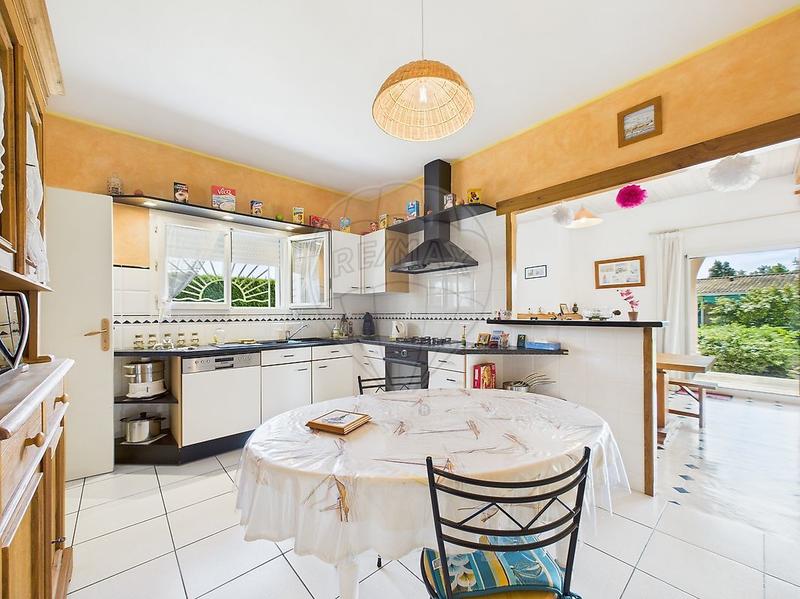 Maison - 137 m² - 4 pièces