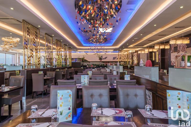 Local commercial - 839 m²