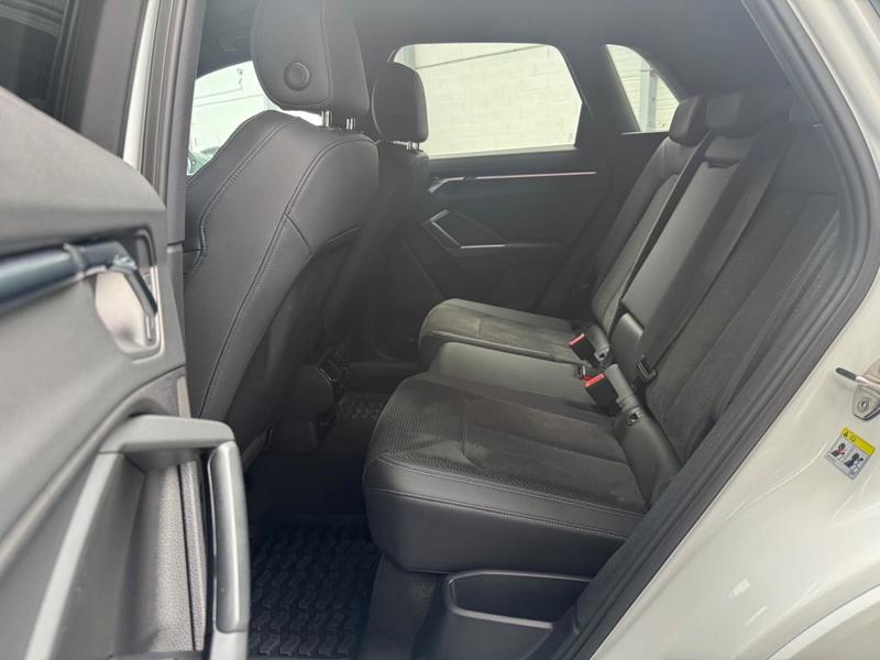 Audi Q3 35 Tfsi 150 s-Line Int/Ext s-Tronic - Excellent Etat