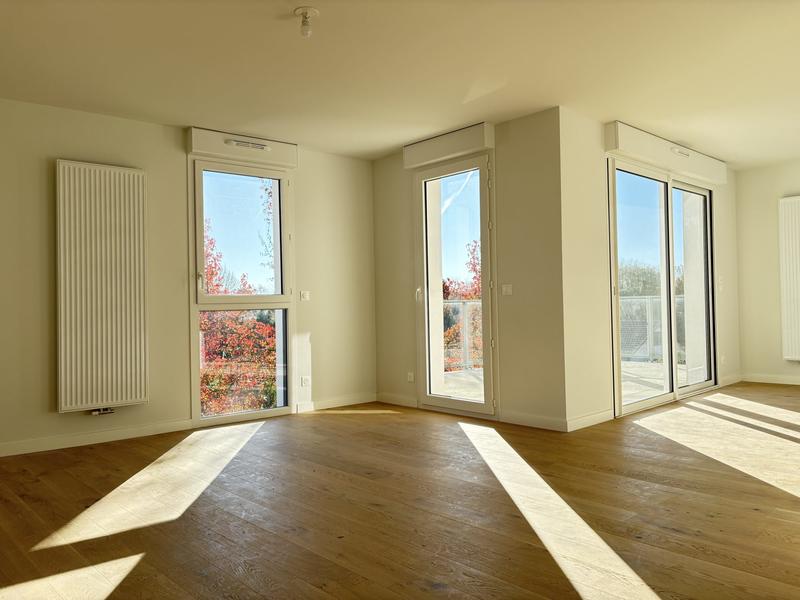 Appartement - 101 m² - 4 pièces