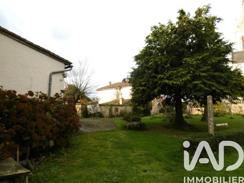 Maison - 199 m² - 7 pièces