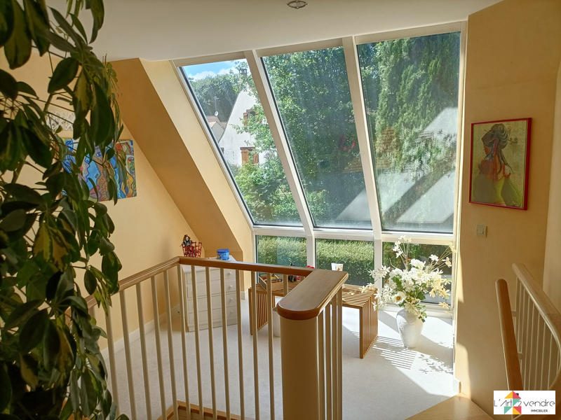 Maison contemporaine - 136 m² - 6 pièces