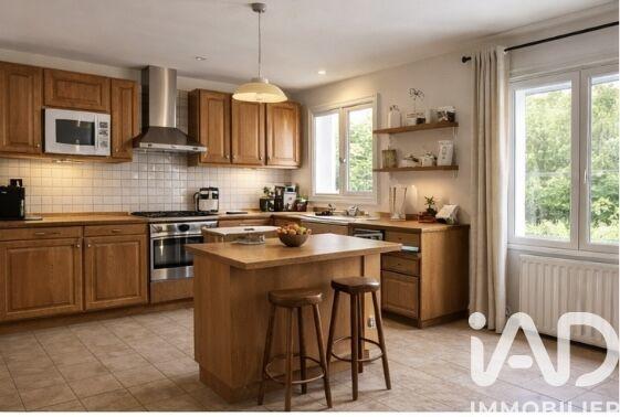 Maison - 130 m² - 5 pièces