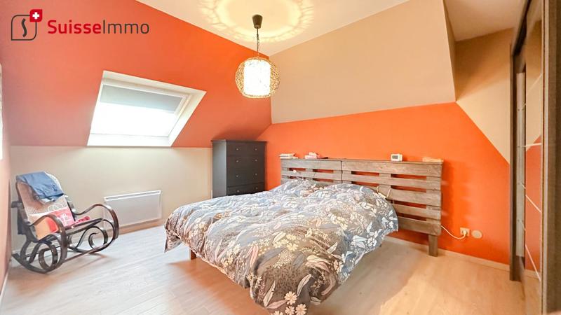 Duplex - 93 m² - 5 pièces