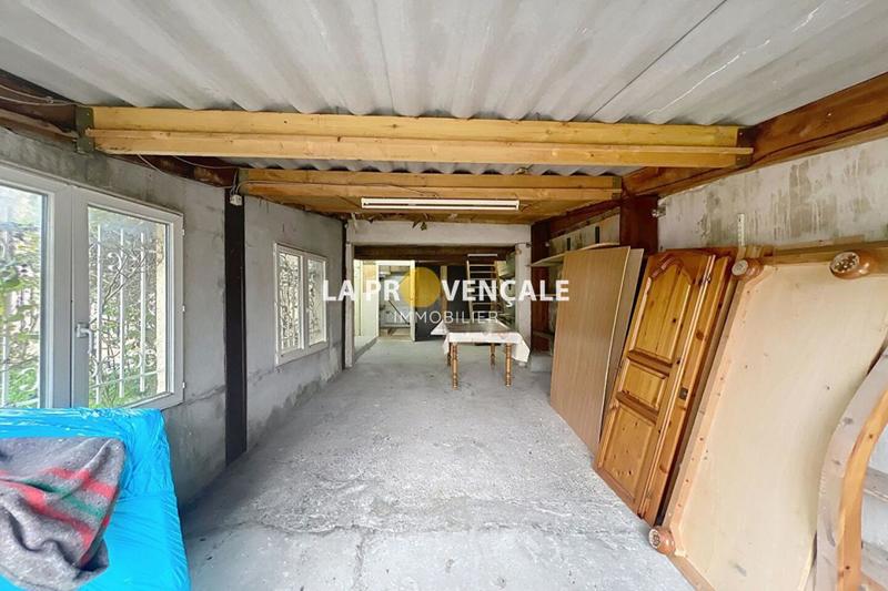 Maison - 99 m² - 4 pièces