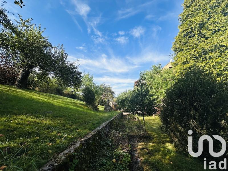 Maison - 180 m² - 10 pièces