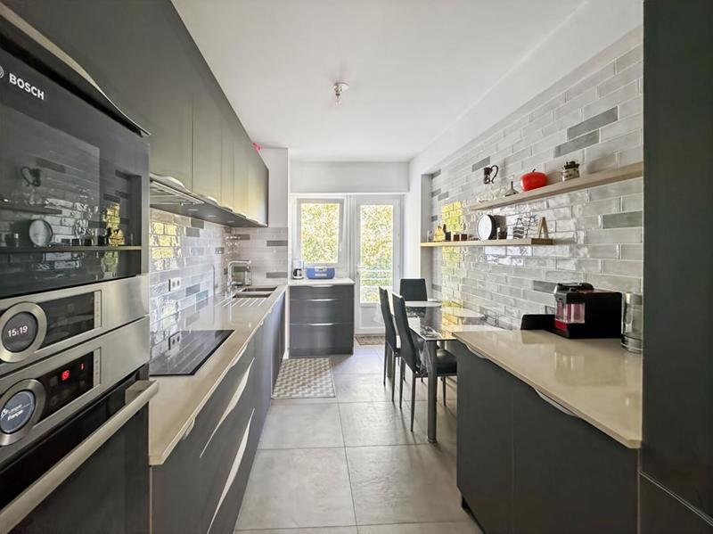 Appartement - 104 m² - 4 pièces