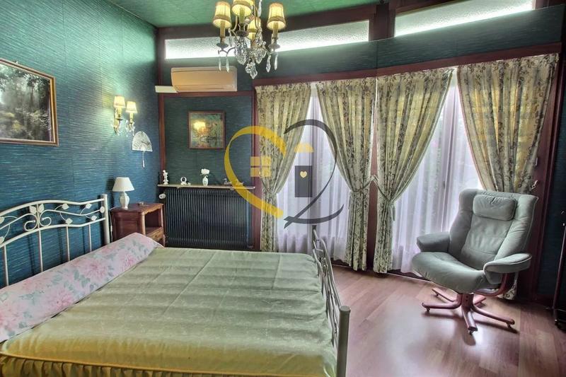 Propriété - 134 m² - 5 pièces