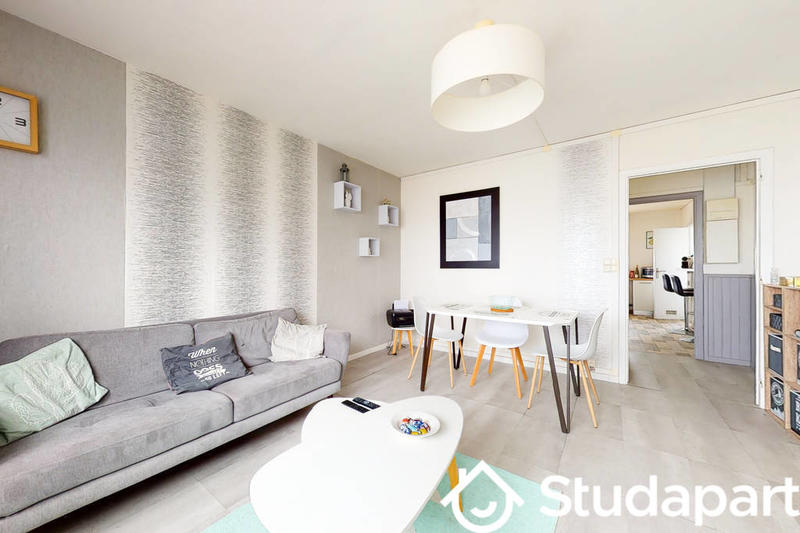 Chambre - 13 m² - 1 pièce