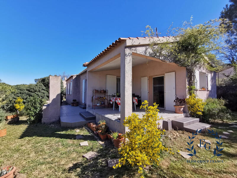 Maison - 85 m² - 4 pièces