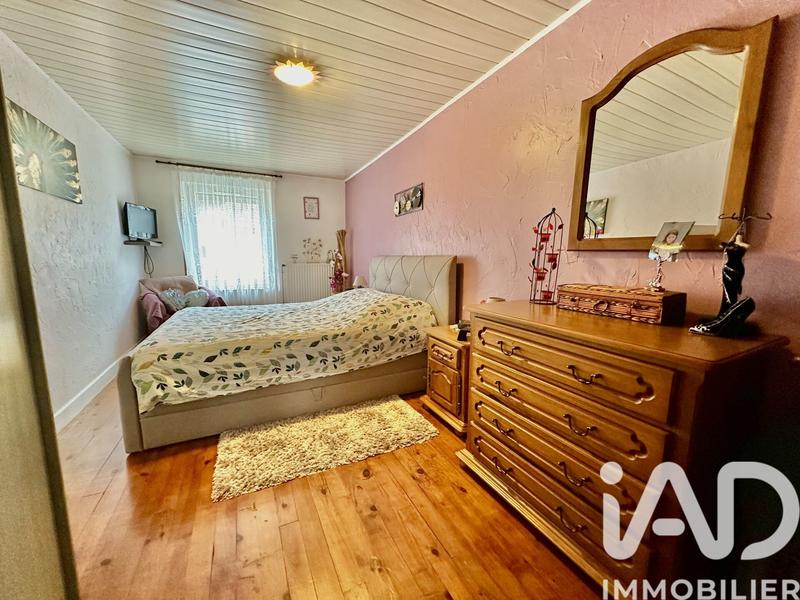 Appartement - 125 m² - 5 pièces