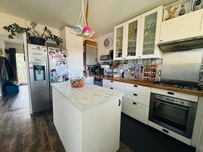 Maison - 150 m² - 7 pièces