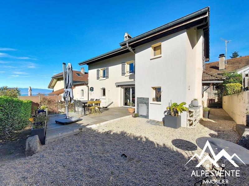 Maison de village - 117 m² - 5 pièces