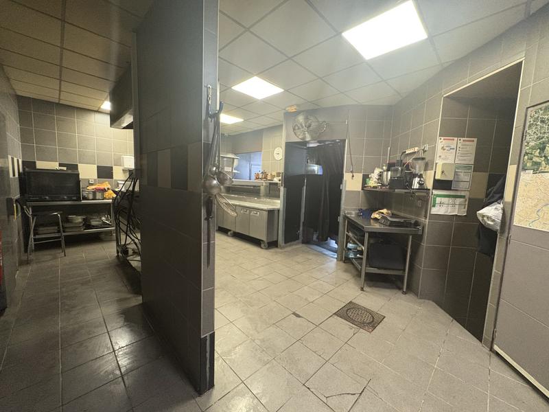 Fonds de commerce - Hôtellerie / Restauration - 230 m²