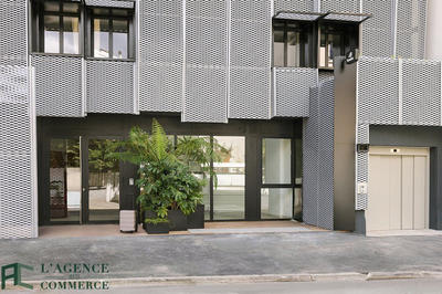 Fonds de commerce - Local commercial - 1 807 m²