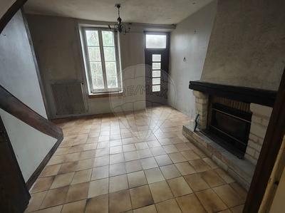 Maison - 107 m² - 5 pièces