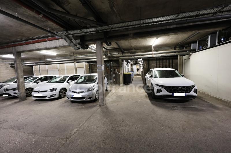 Local commercial - 191 m² - 4 pièces