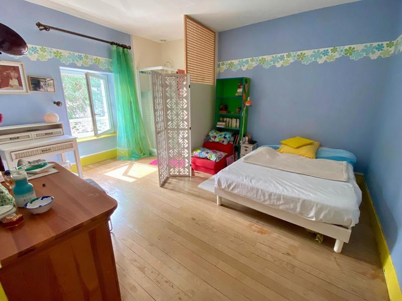 Maison - 170 m² - 7 pièces