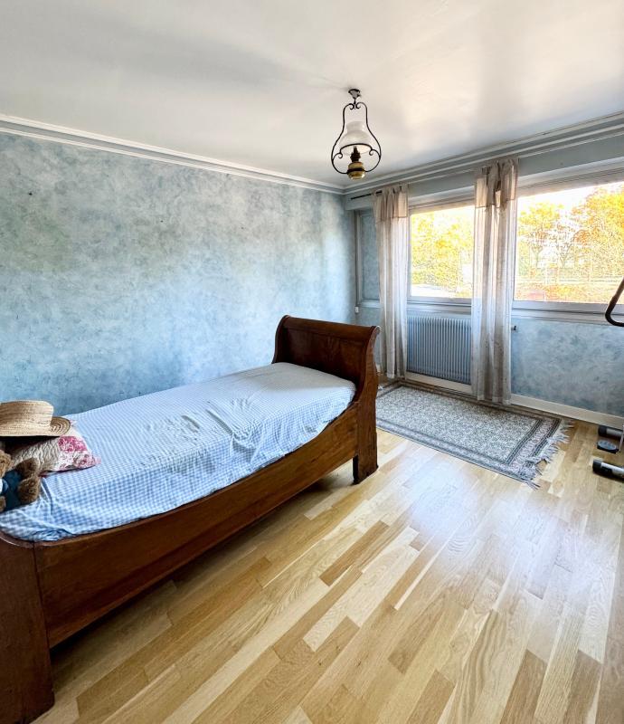 Appartement - 131 m² - 5 pièces