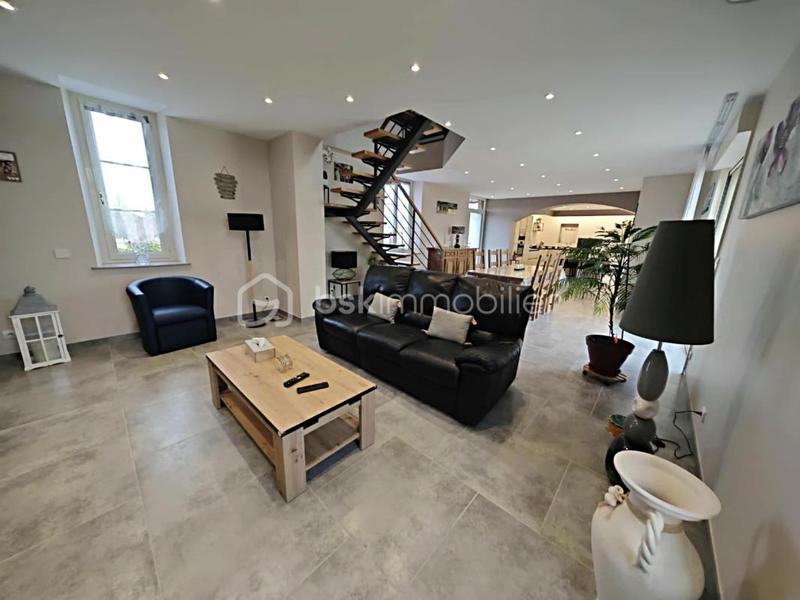 Longère - 192 m² - 9 pièces