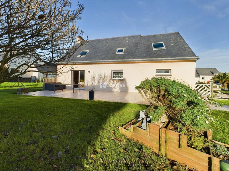 Maison - 115 m² - 6 pièces