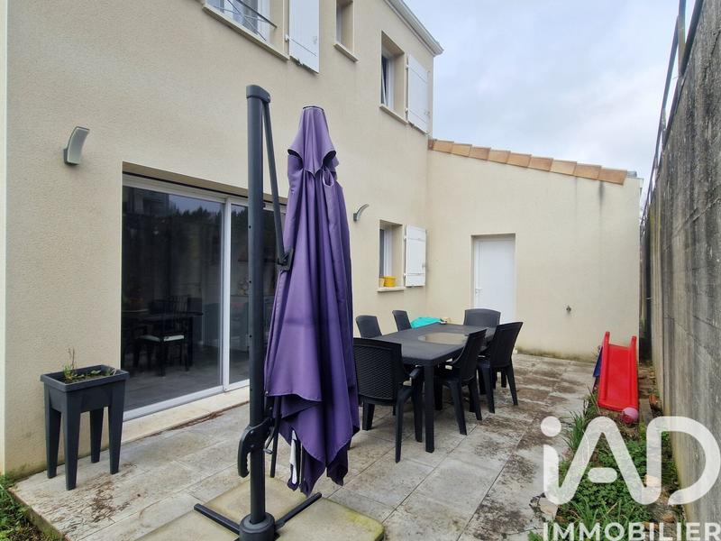 Maison - 92 m² - 4 pièces