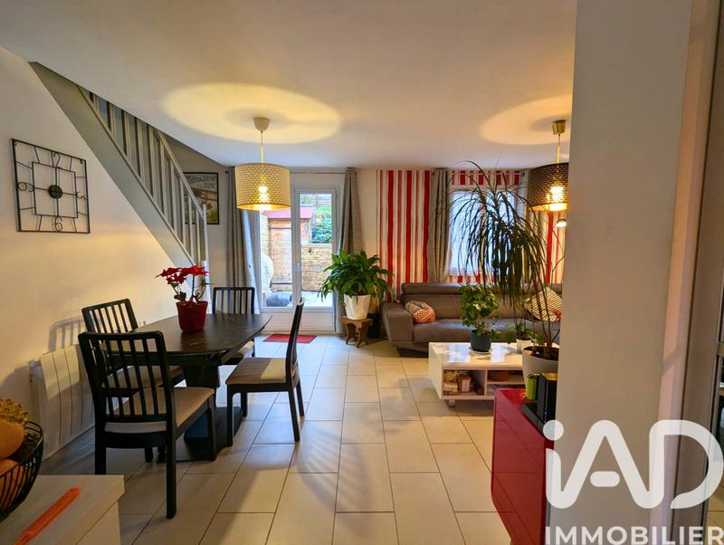 Maison - 82 m² - 4 pièces