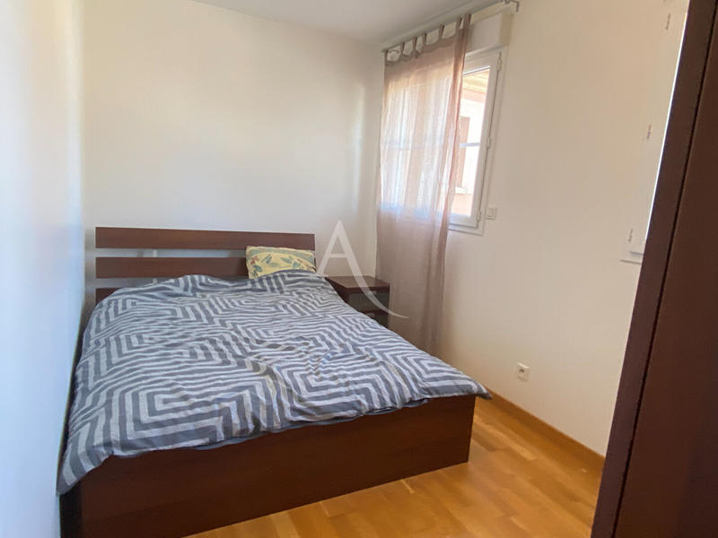 Appartement - 65 m² - 2 pièces