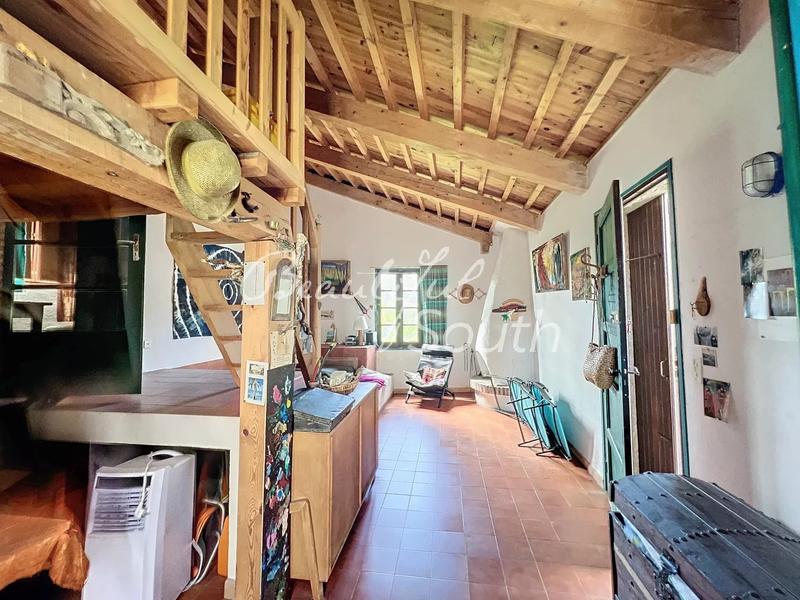 Maison - 200 m² - 7 pièces