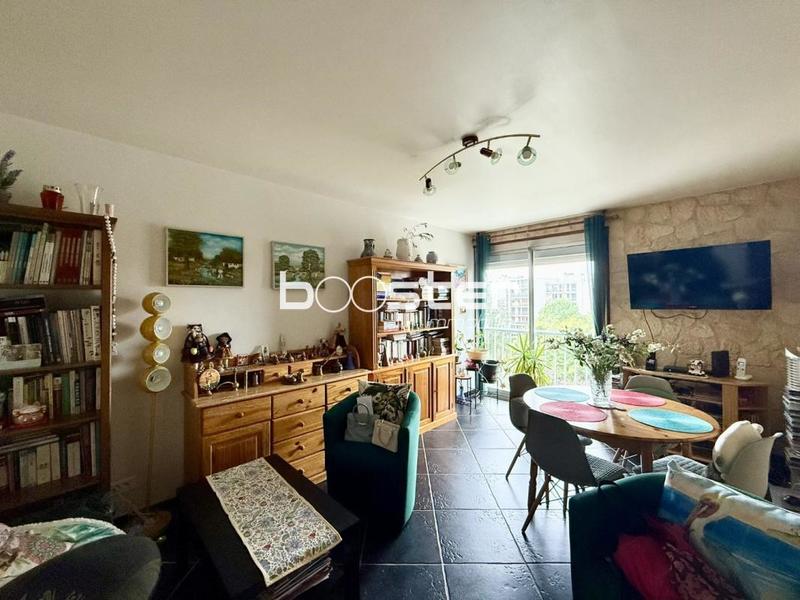 Appartement ancien - 67 m² - 4 pièces