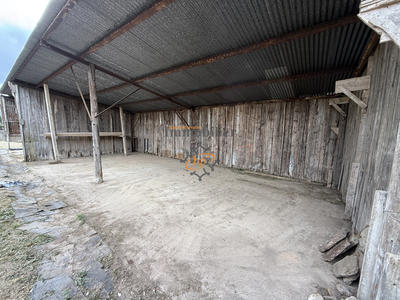 Parking / Garage - 220 m²