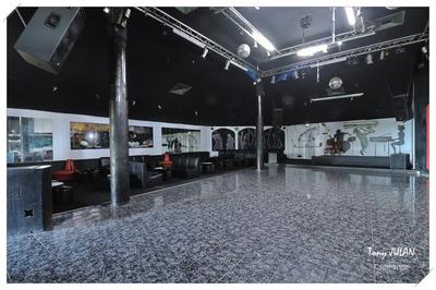 Local d'activité / Entrepôt - 723 m² - 5 pièces