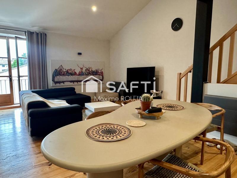 Maison - 244 m² - 6 pièces