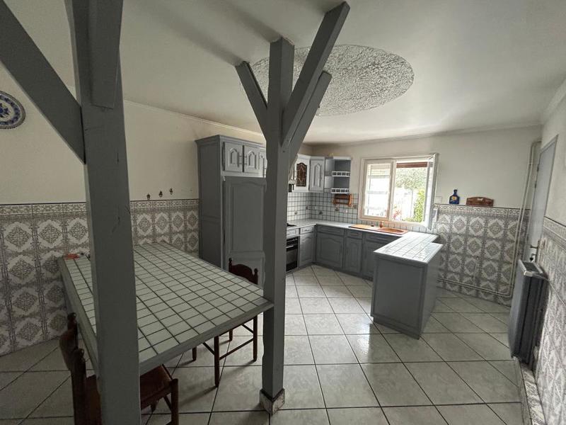 Maison - 144 m² - 6 pièces