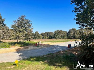 Terrain constructible - 2 156 m²