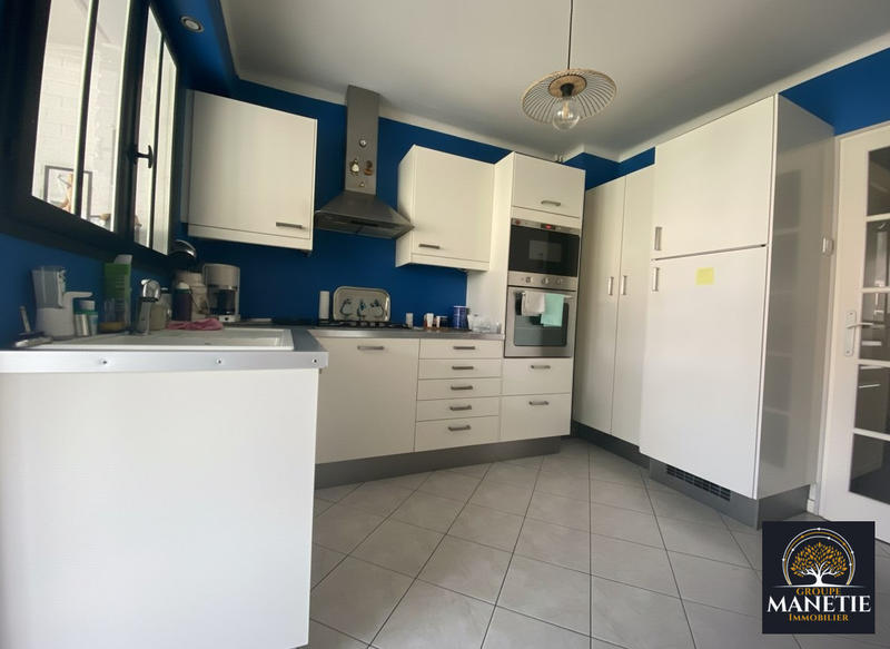 Maison - 128 m² - 7 pièces