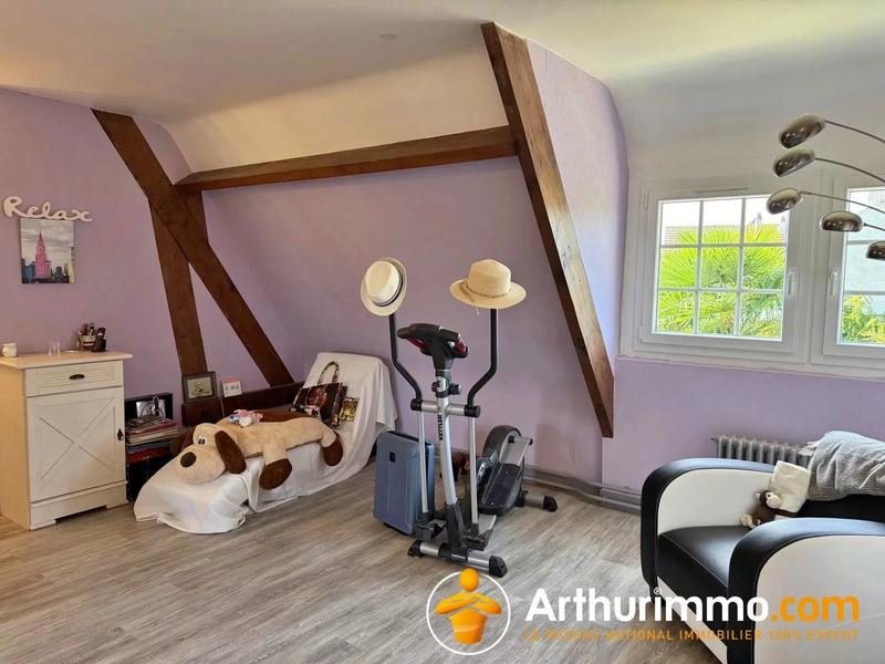 Maison - 194 m² - 6 pièces