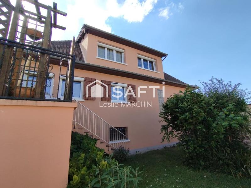 Maison - 192 m² - 9 pièces