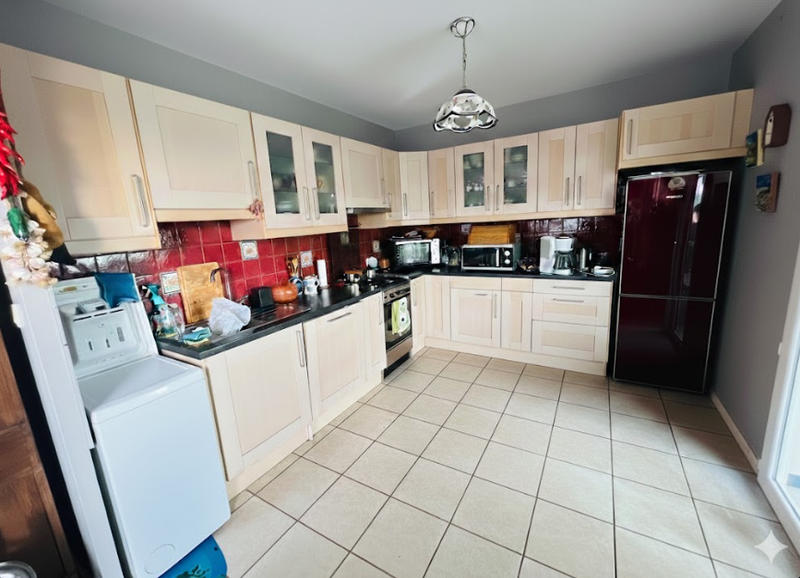 Maison - 137 m² - 4 pièces