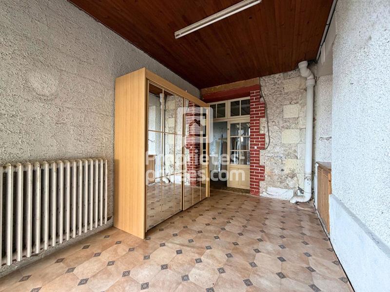 Maison - 262 m² - 11 pièces